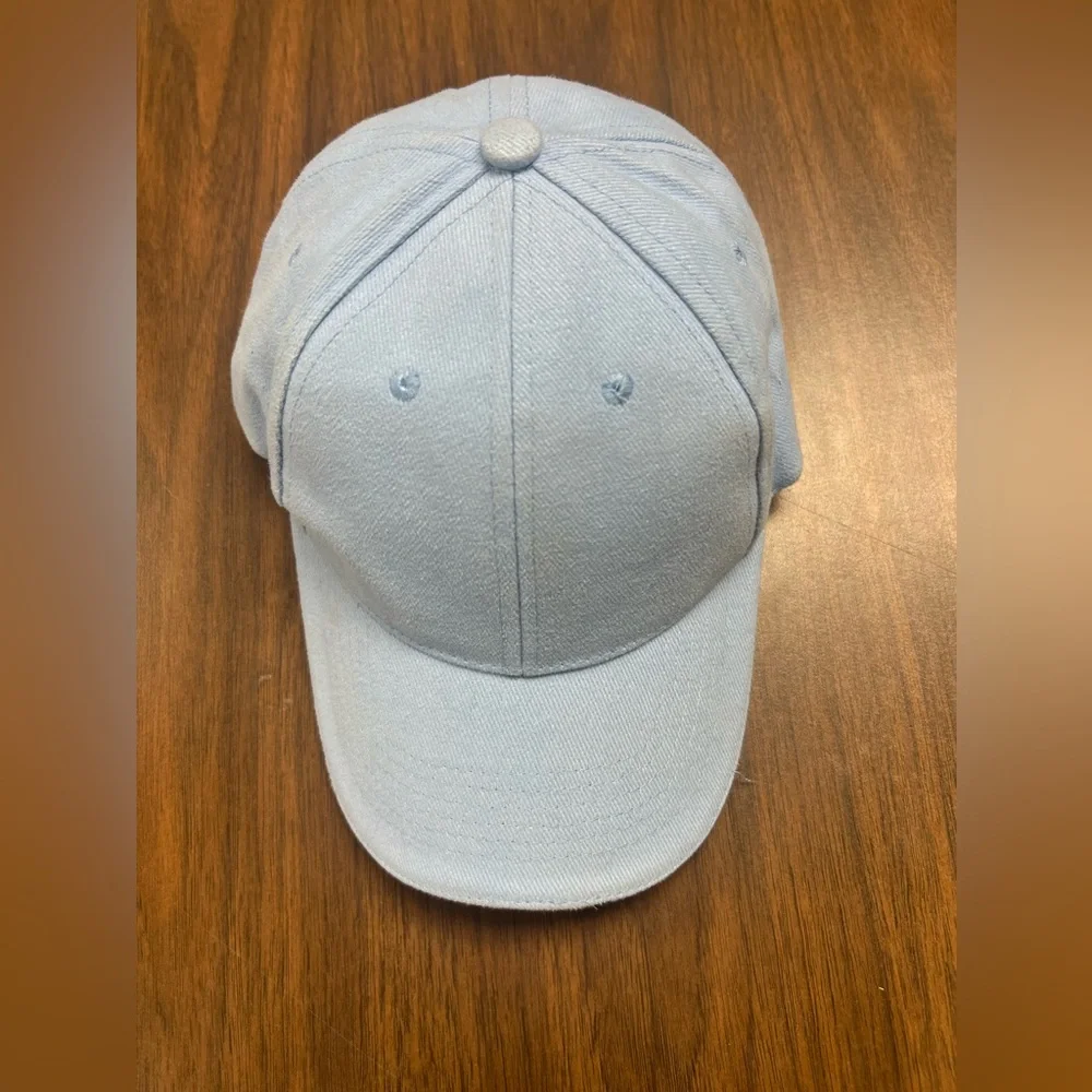 Blue hat - Picture 1 of 3